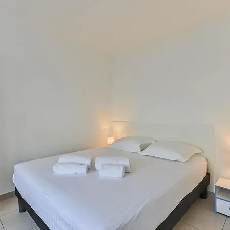 Cote - Vue - Terrasse Дом отдыха