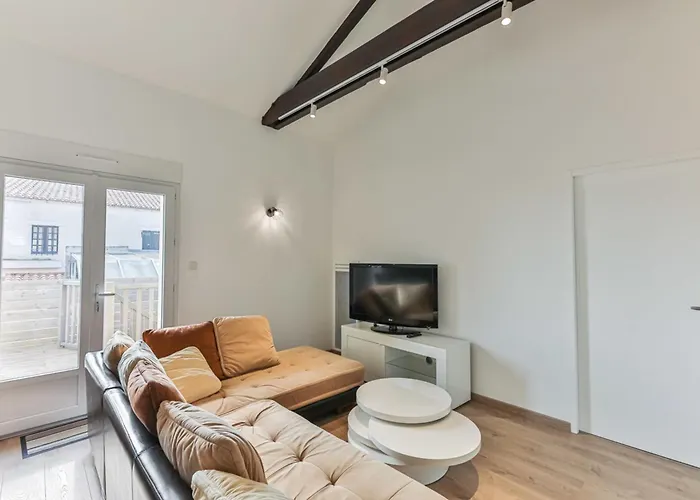 Cote - Vue - Terrasse * סן ז'אן דה מון