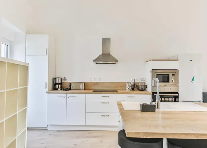 Cote - Vue - Terrasse * סן ז'אן דה מון