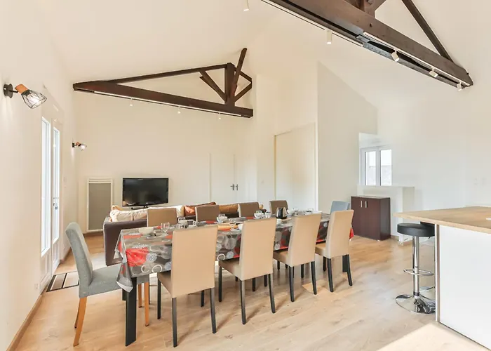 Cote - Vue - Terrasse בית נופש